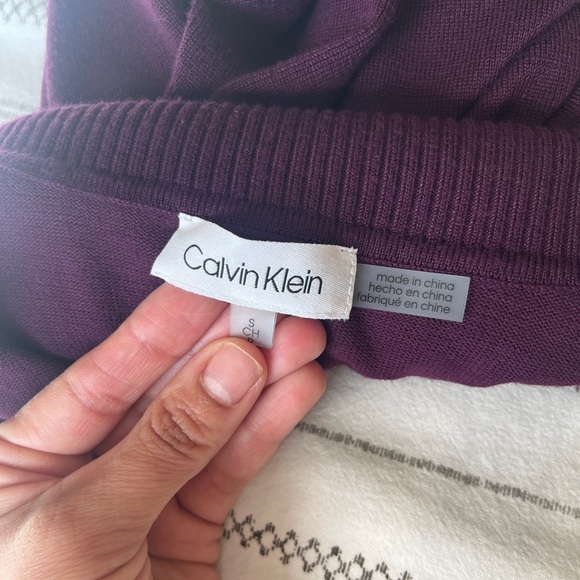 Calvin Klein Deep Purple Turtleneck Sweater- Small - Picture 2 of 8